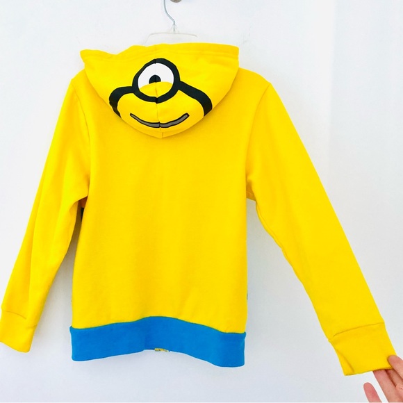 Boys👍🏽MINION Long Sleeves Yellow Hoodie SZ M - Picture 6 of 11
